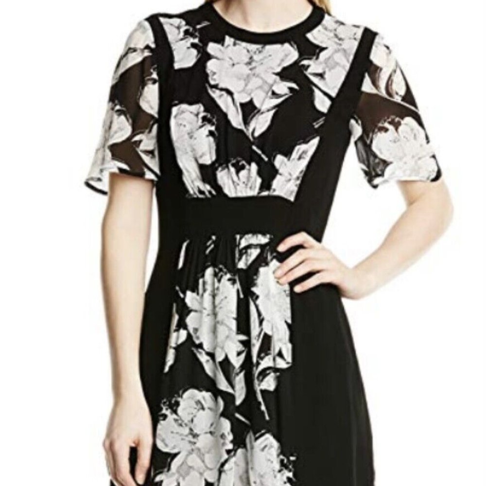 NWOT French Connection Floral Black Flutter Sleeves Short Medium Size 10 Dress